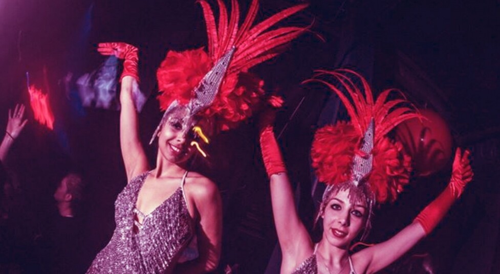 showgirl stilt walker hire uk