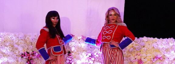 hire circus stilt walkers