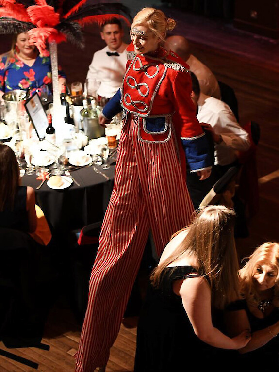 circus stilt walkers hire uk