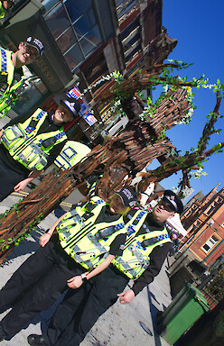 cardiff tree stilt walker